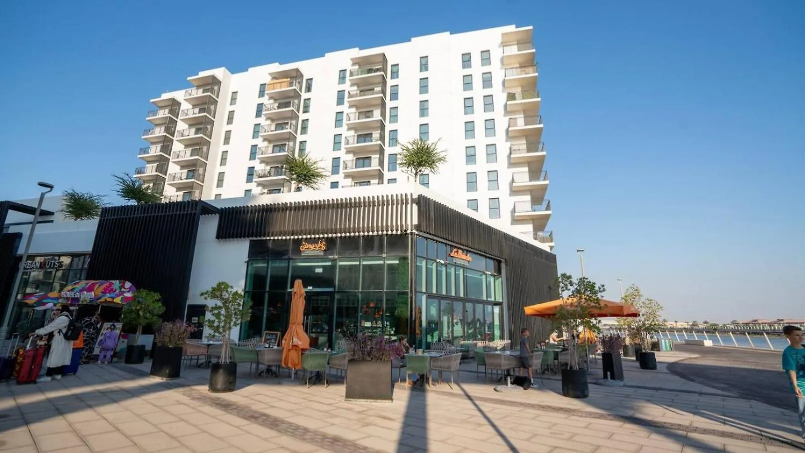 2Br Luxurious Apt At Yas Island Abu Dhabi 0*,  United Arab Emirates